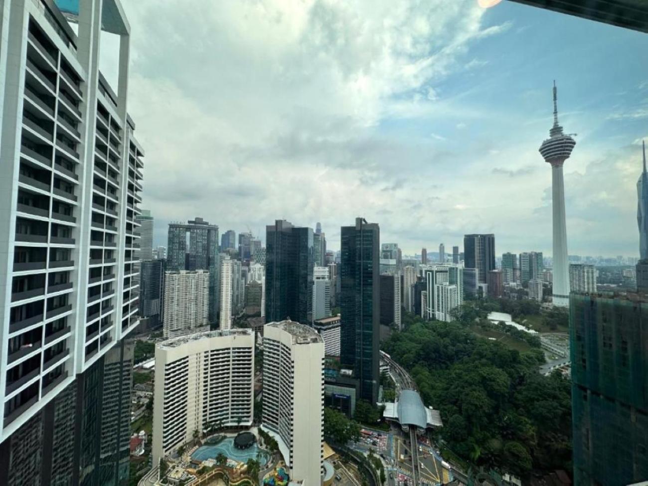 Arman At Platinum Klcc Bukit Bintang Kuala Lumpur
